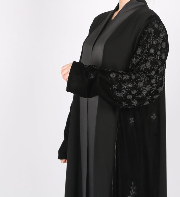 FLORAL SLEEVES IN VELVET